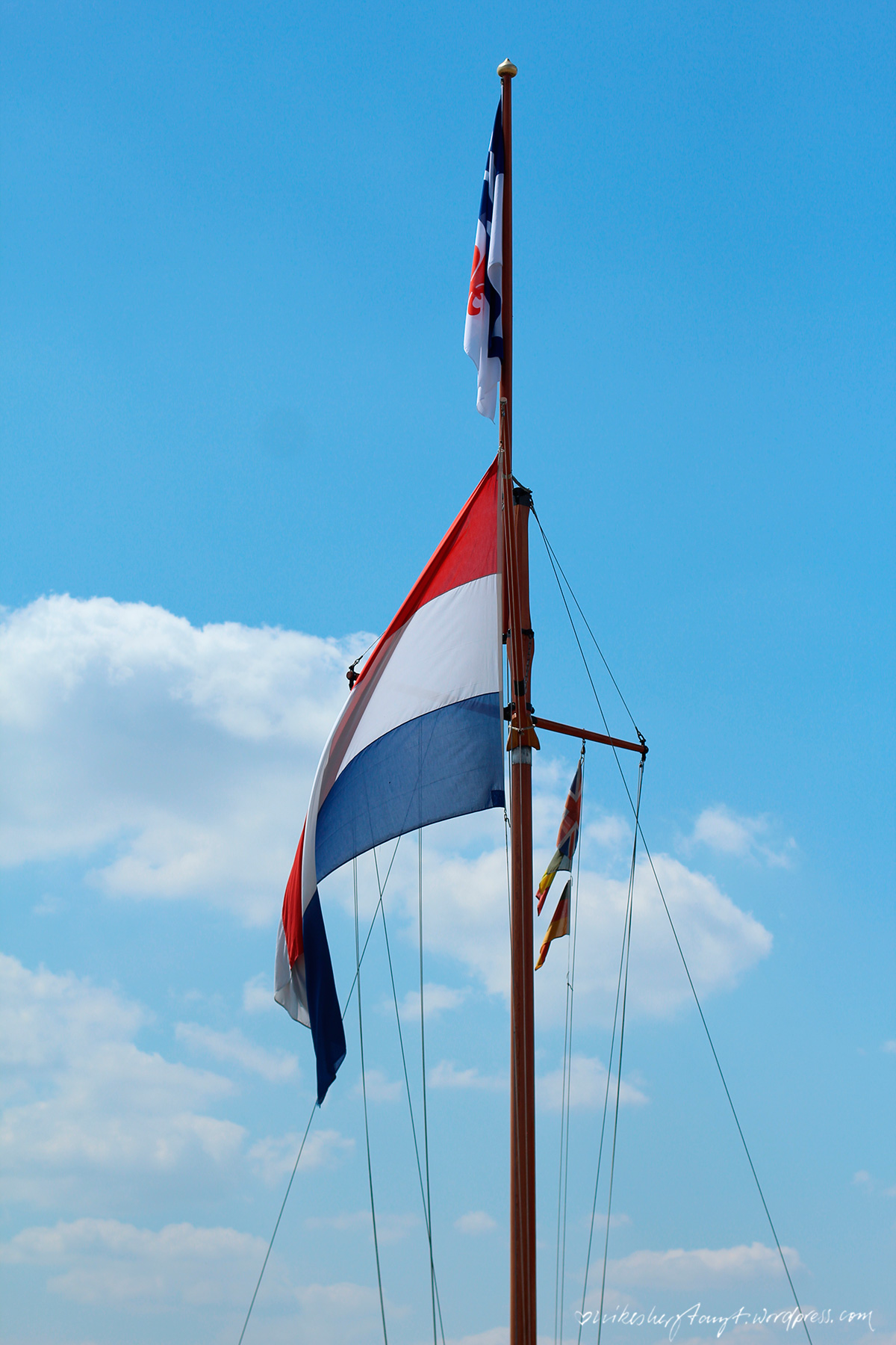 segeln, roermond, maas, sommer, sonne, himmelblau, niederlande, holland, nikes herz tanzt