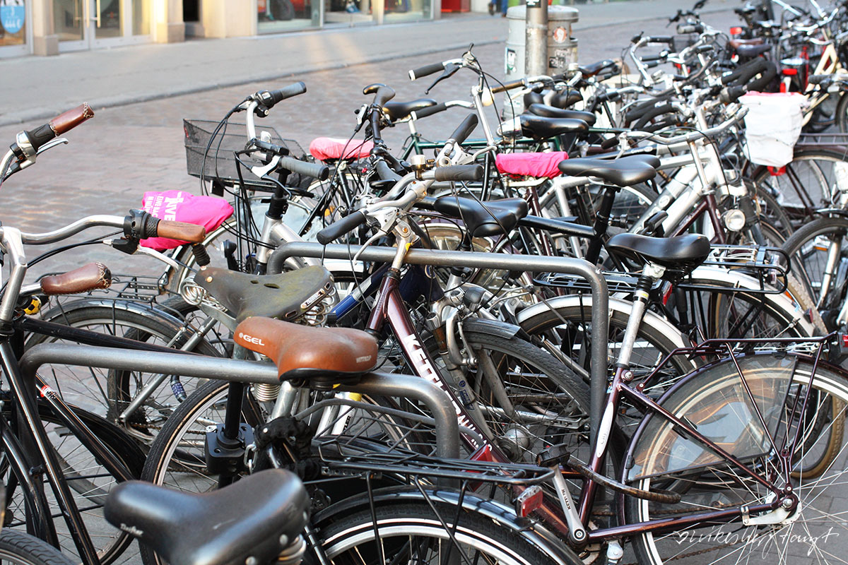 fahrräder & stickerliebe in münster, fietsen, bikes, fahrradstadt, münster, nrw, nikesherztanzt