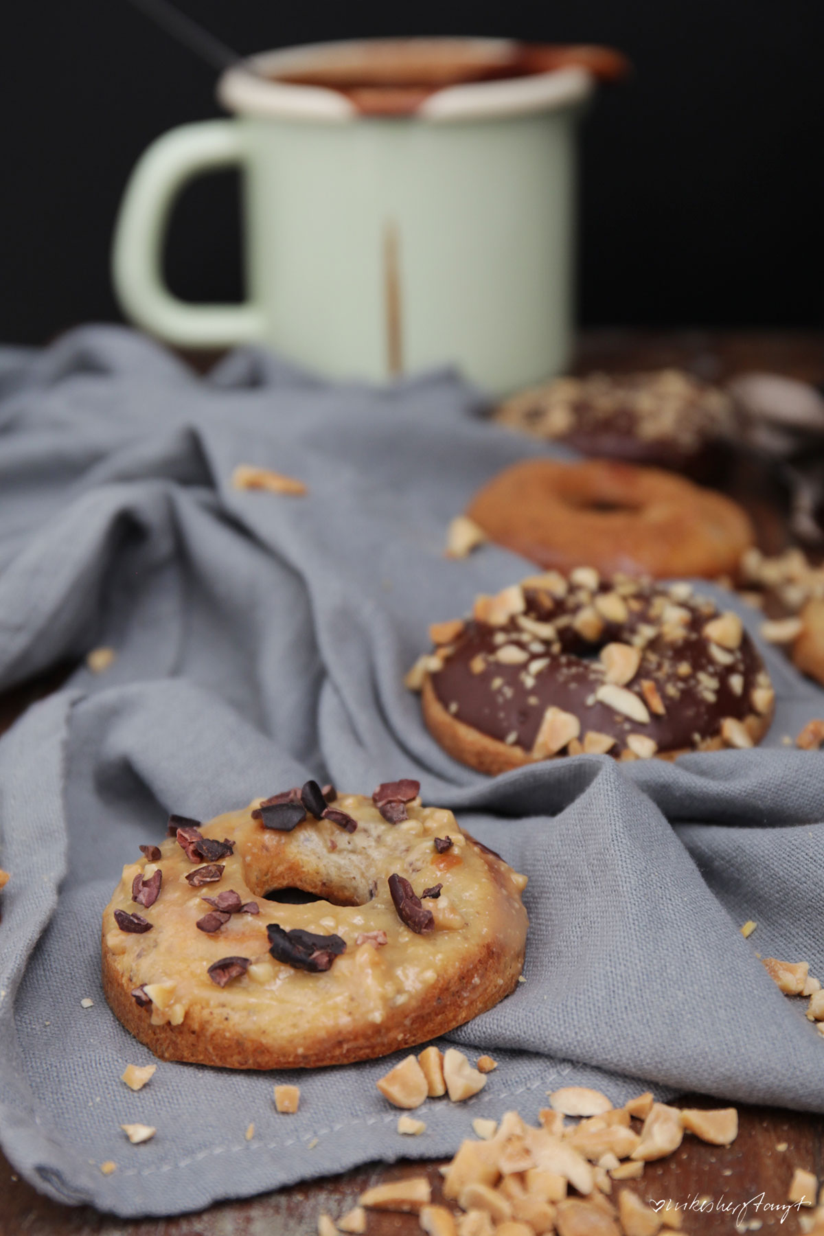 donuts & hot coffee chocolate - #gilmoregirlssynchronkochen // nikesherztanzt