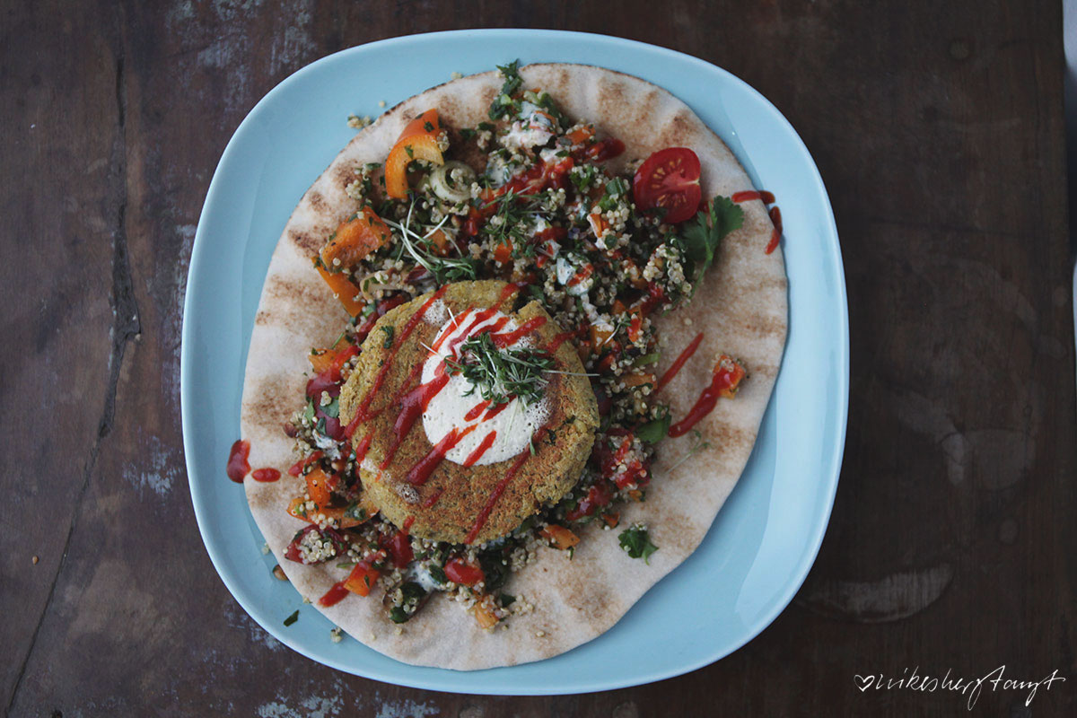 rezept für libanesische quinoa falafel aus goodbye zucker für immer von sarah wilson // food, blog, nikesherztanzt