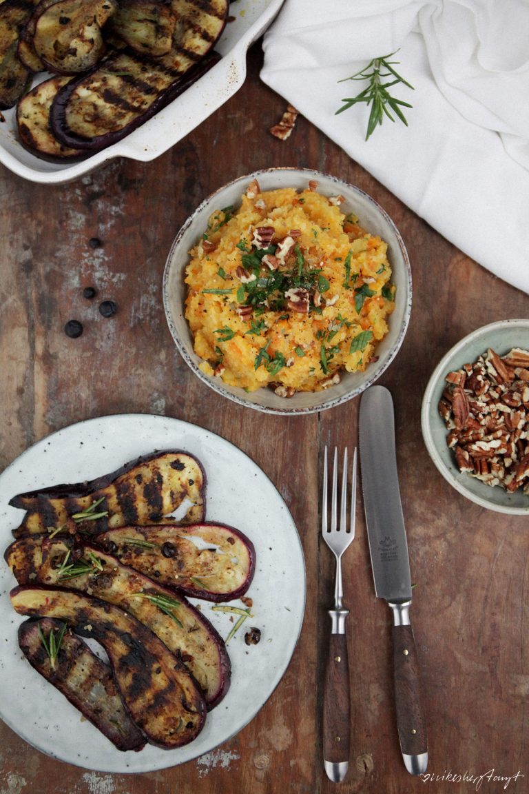 rübenpüree und marinierte auberginen